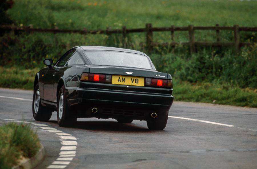  Aston Martin Virage 1989 года  (UK) (фото 9 из 10)